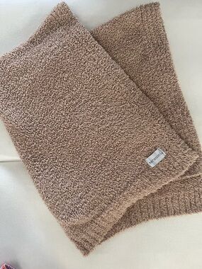 Cozy Taupe Saranoni Baby Blanket